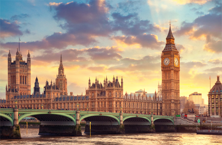 English Parliament building with Big Ben