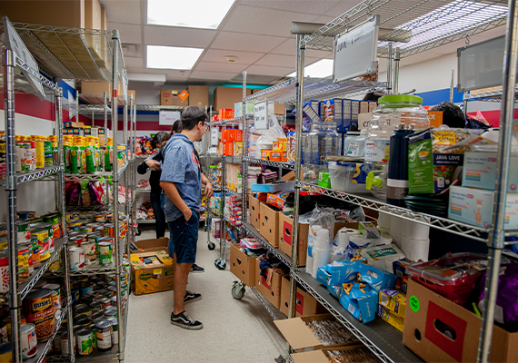 students in the food for change market