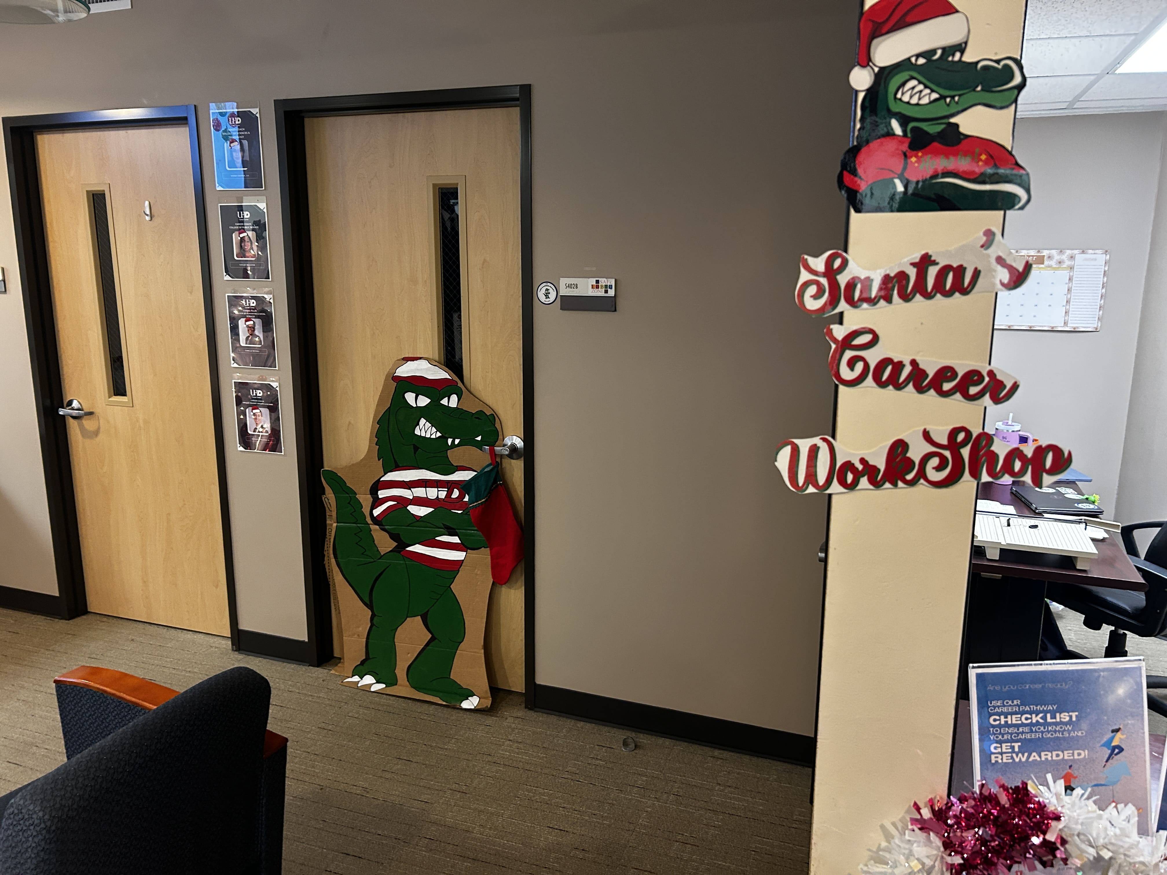 Holiday Decorating Contest 2024