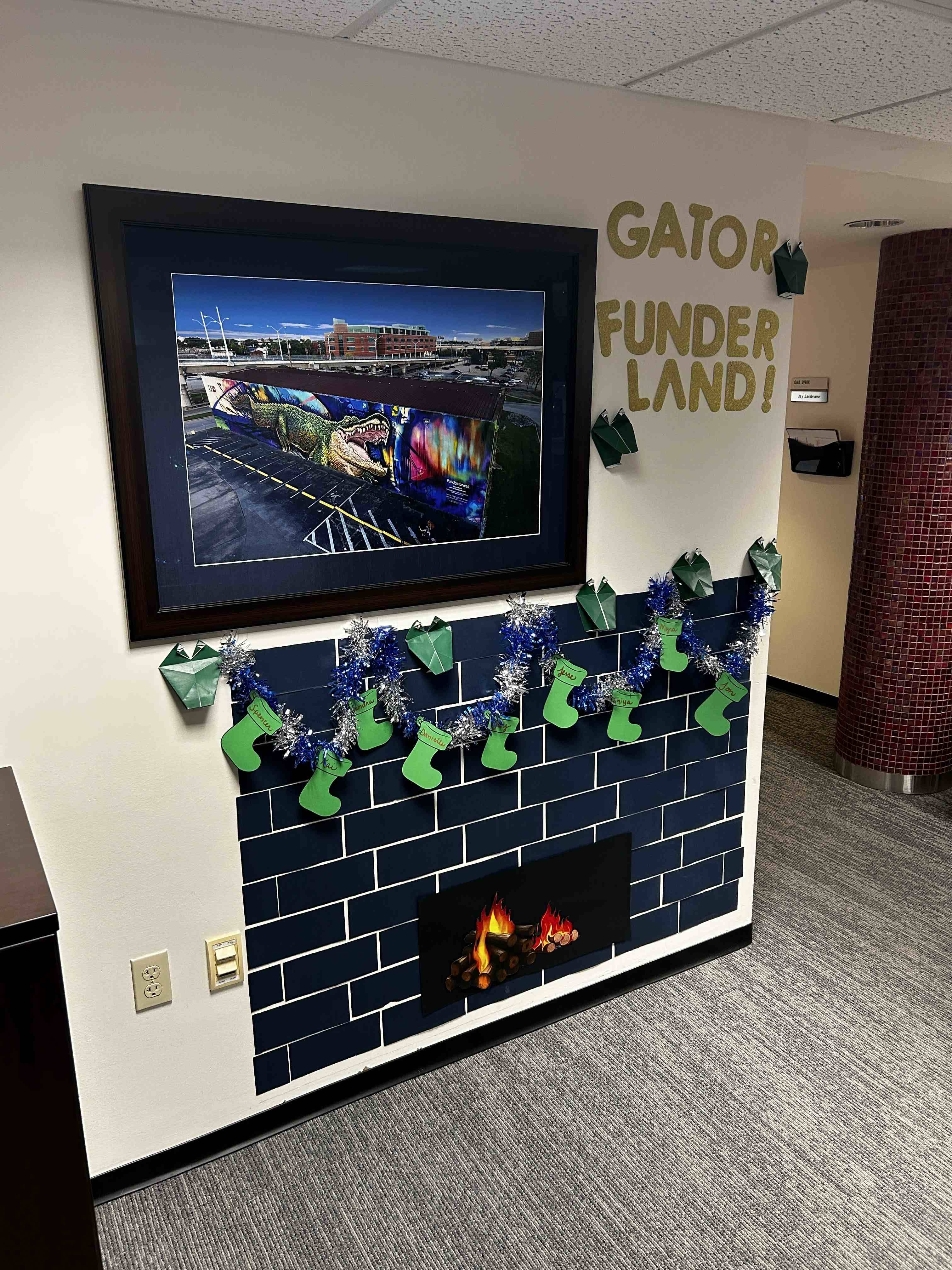 Holiday Decorating Contest 2024