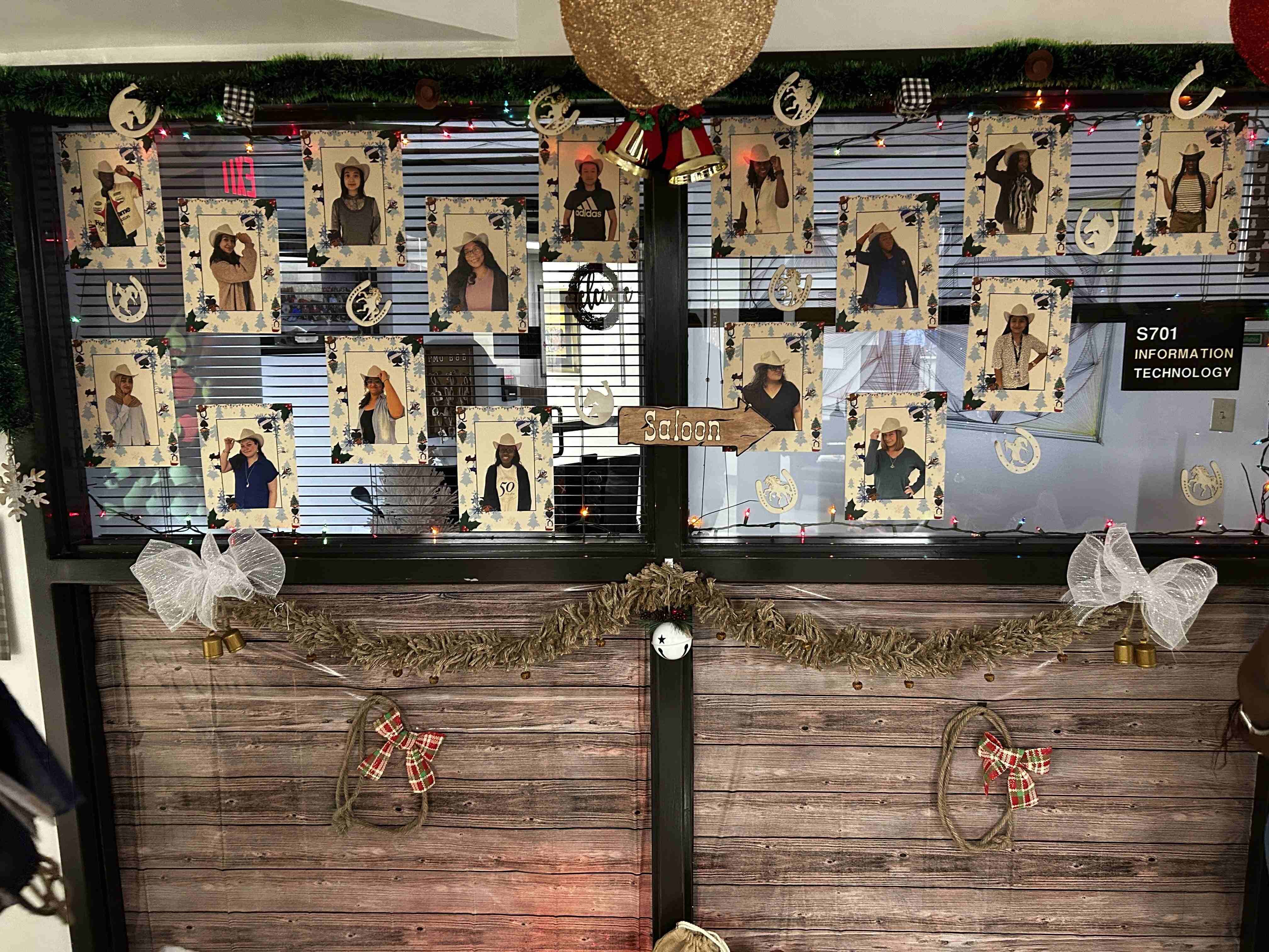 Holiday Decorating Contest 2024